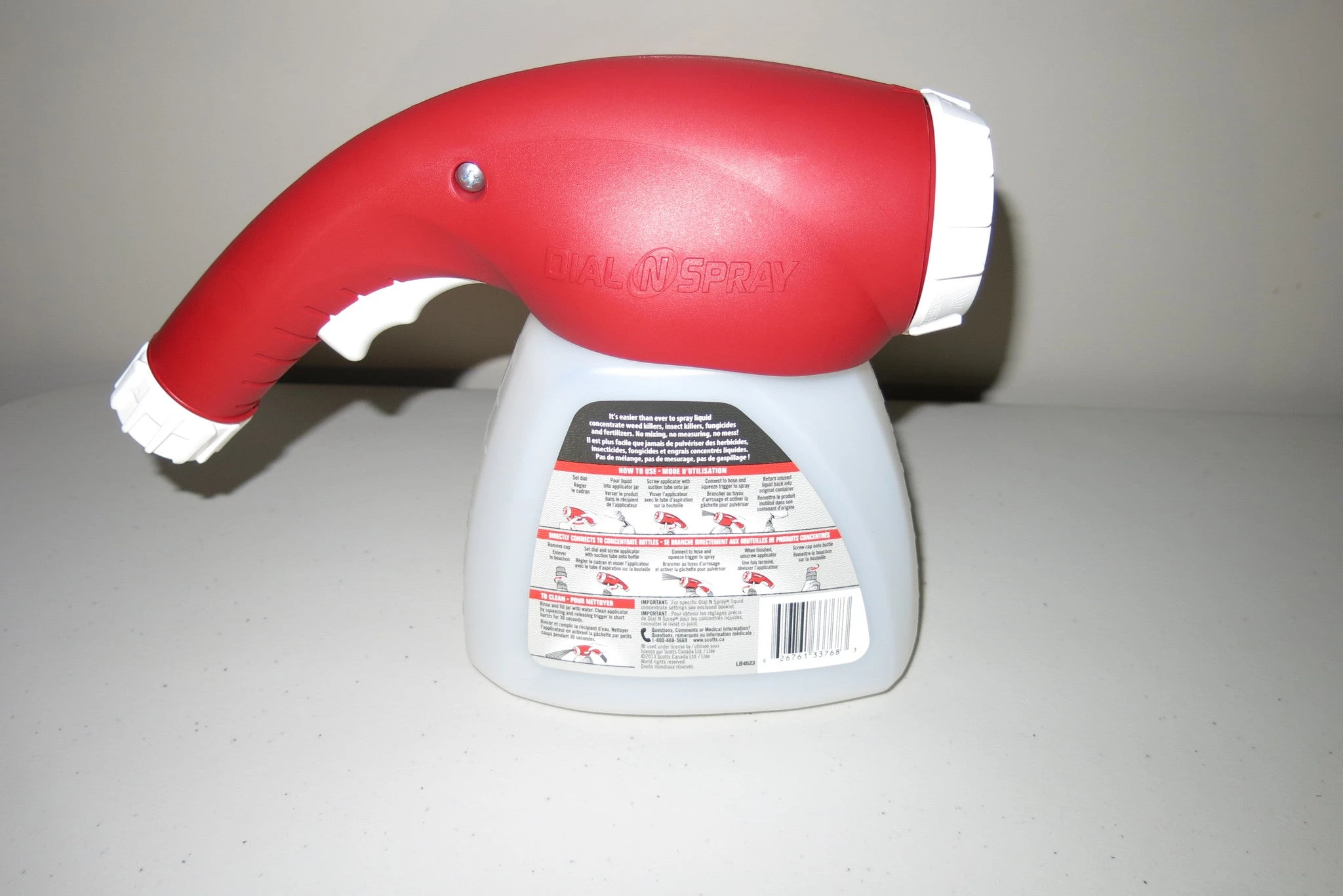 Scotts Dial N Spray Hose-End Sprayer